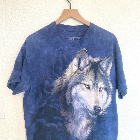 The Mountain Adult Large Tie Dye Blue Wolf Graphic Oversized Tee Shirt - Picture 2 of 8